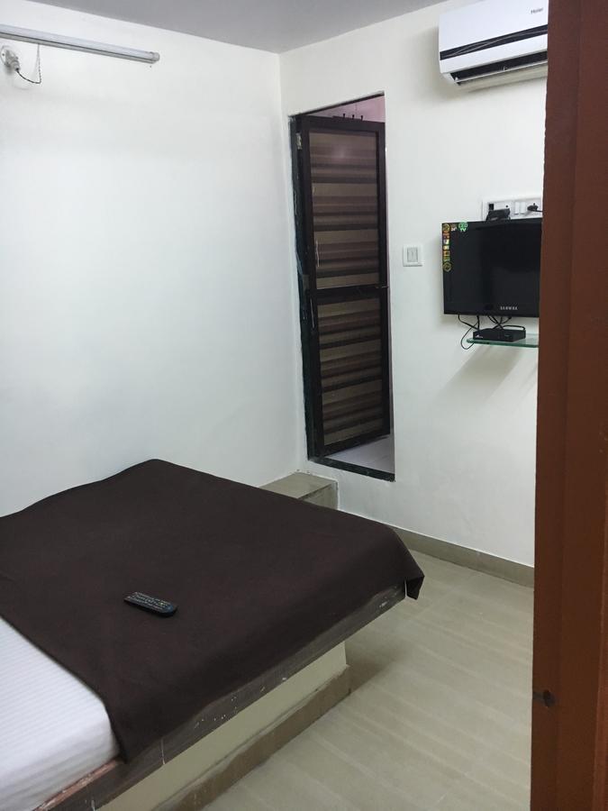 Hotel Janata Residency Mumbai Exterior photo